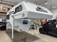 Caravane portée de marque Bigfoot rv à vendre à Lanoraie