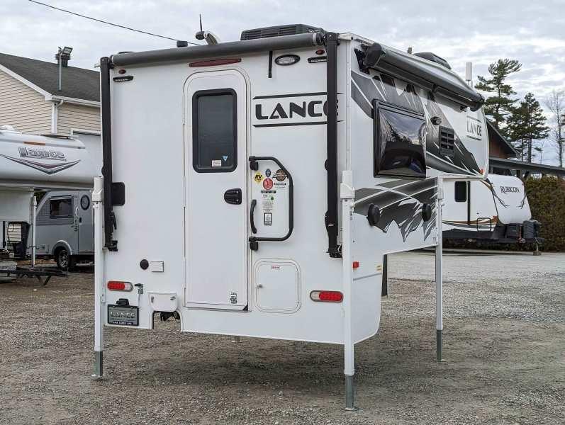 Lance camper Caravane portée for sale in Lanoraie