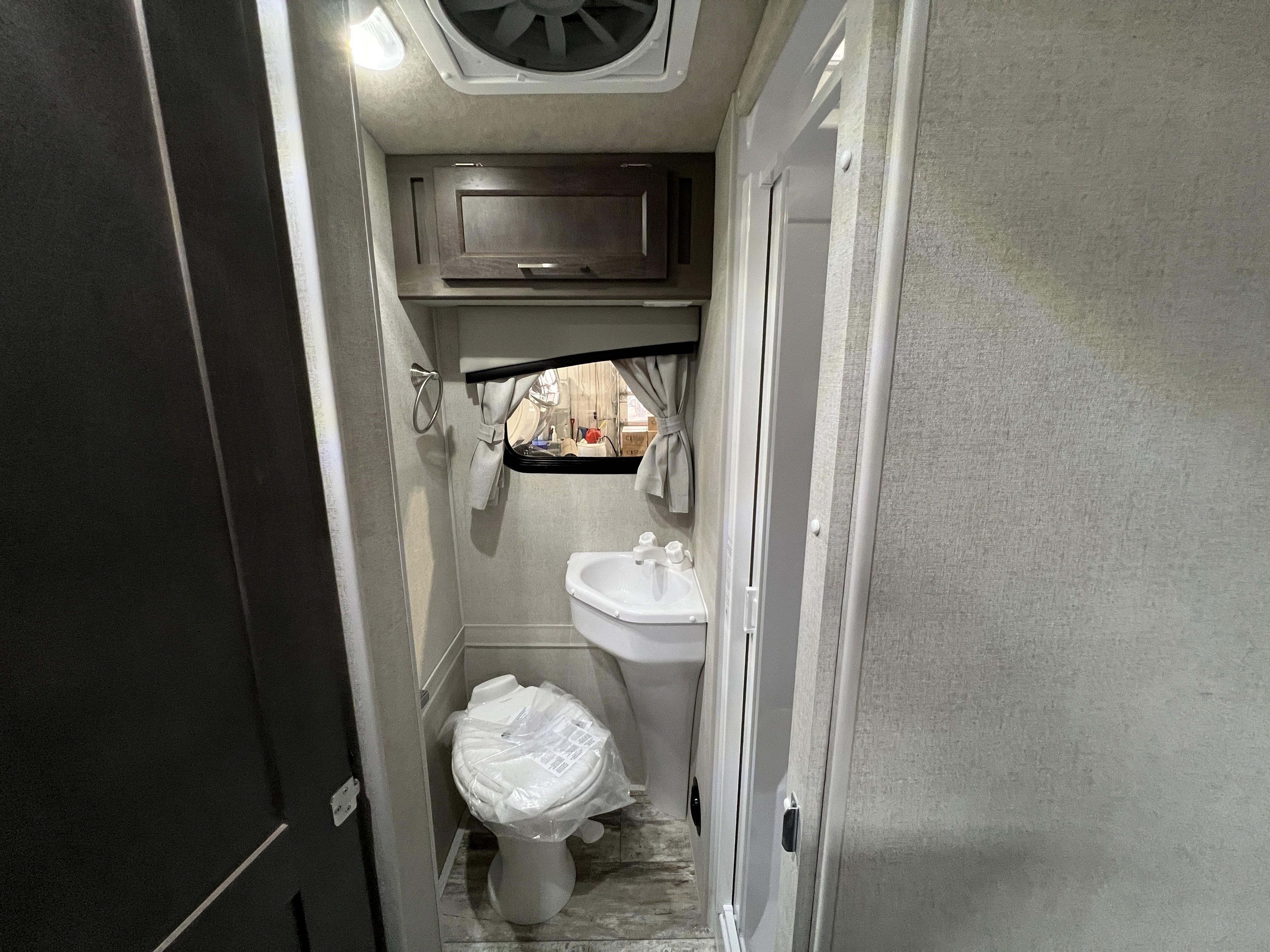 Bigfoot rv Caravane portée for sale in Lanoraie