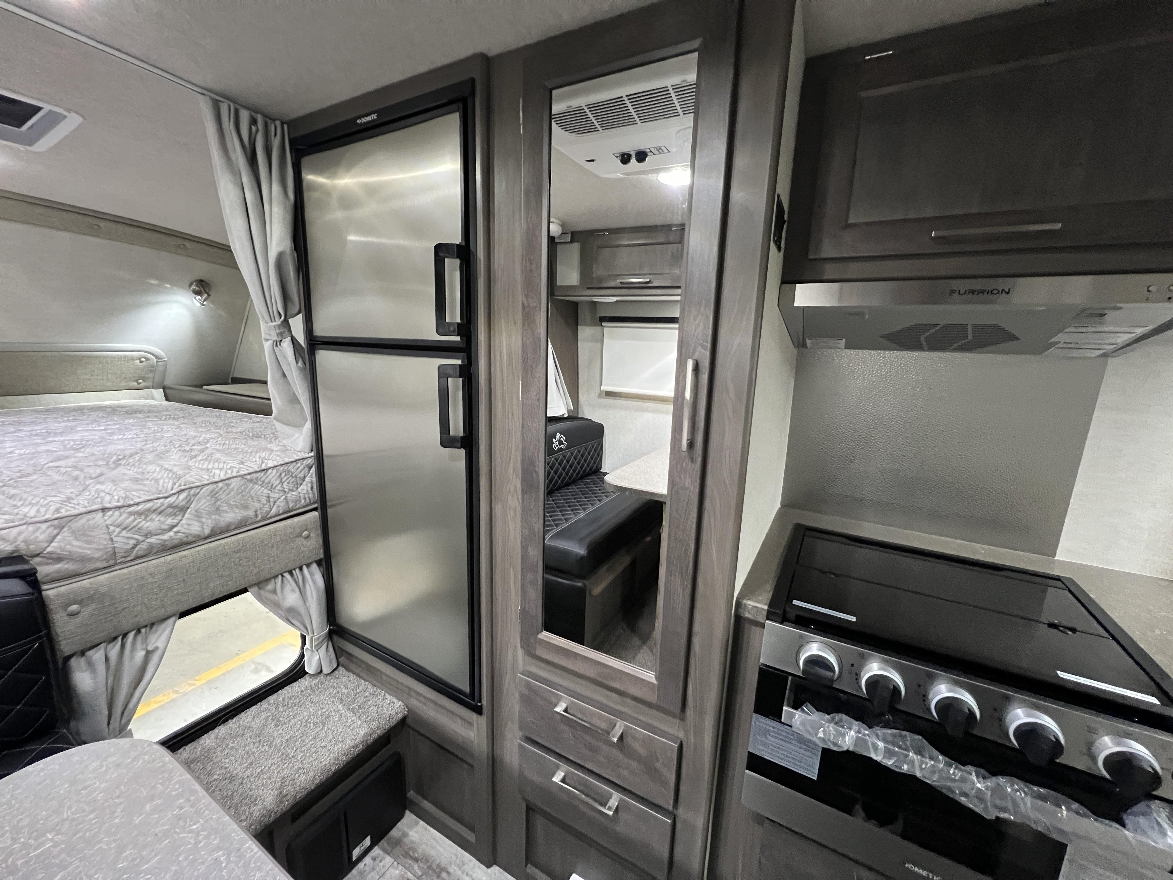 Bigfoot rv Caravane portée for sale in Lanoraie