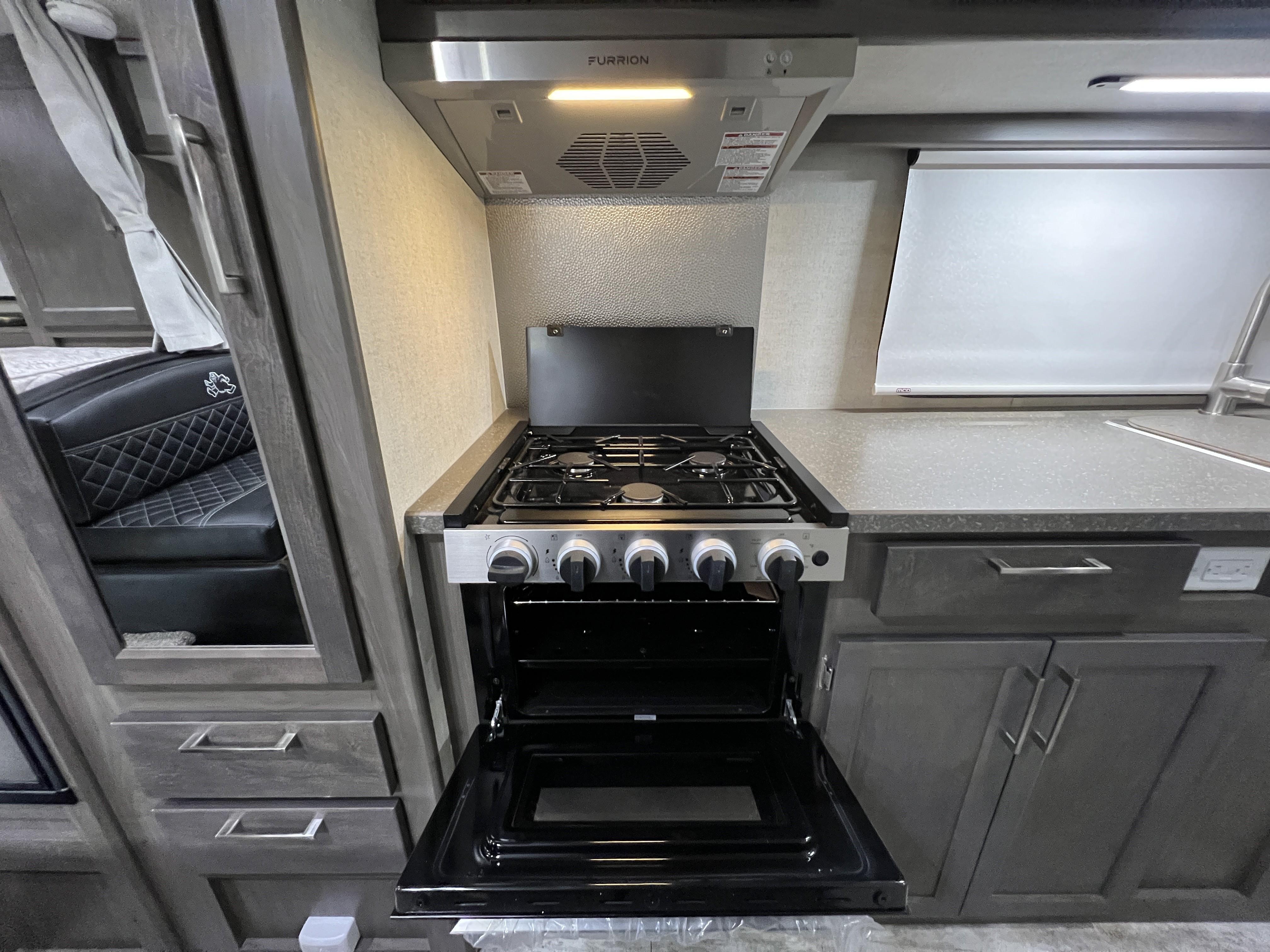 Bigfoot rv Caravane portée for sale in Lanoraie