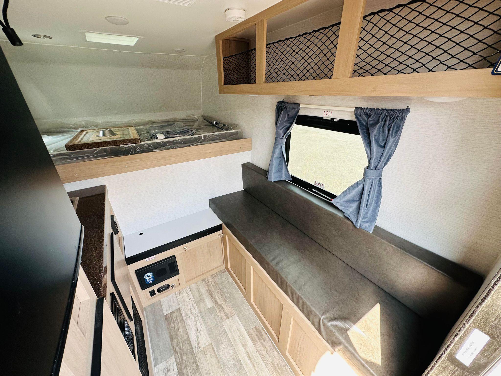 Caravane portée de marque Travel lite rv à vendre à Lanoraie