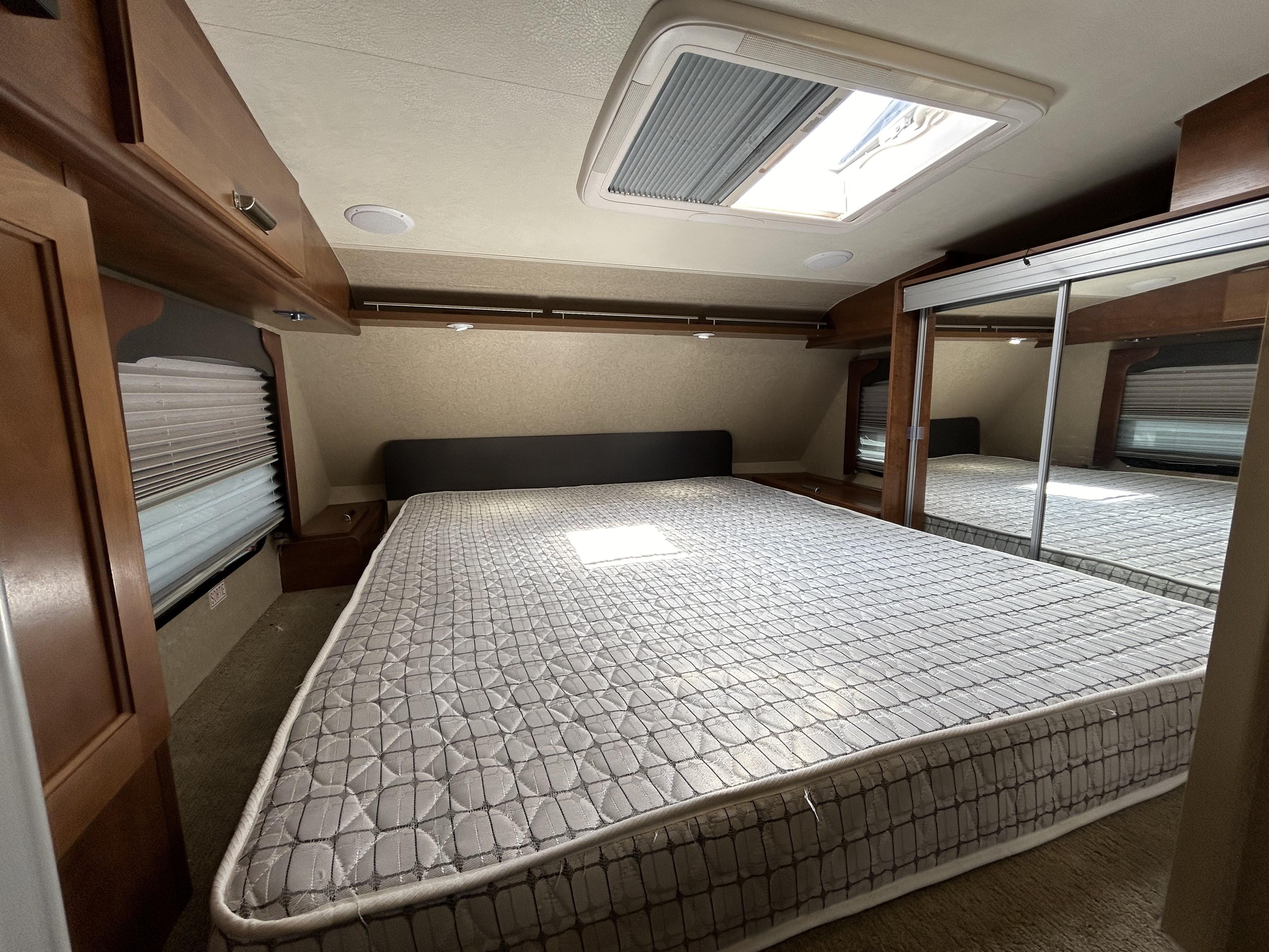 Caravane portée de marque Lance camper à vendre à Lanoraie