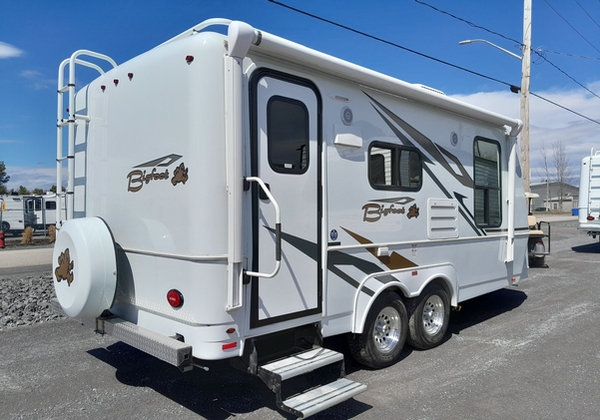 Bigfoot rv  for sale in Lanoraie