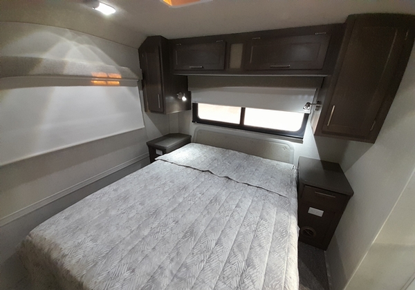 Bigfoot rv  for sale in Lanoraie