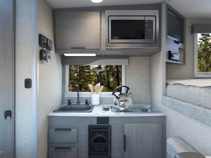 Caravane portée de marque Lance camper à vendre à Lanoraie