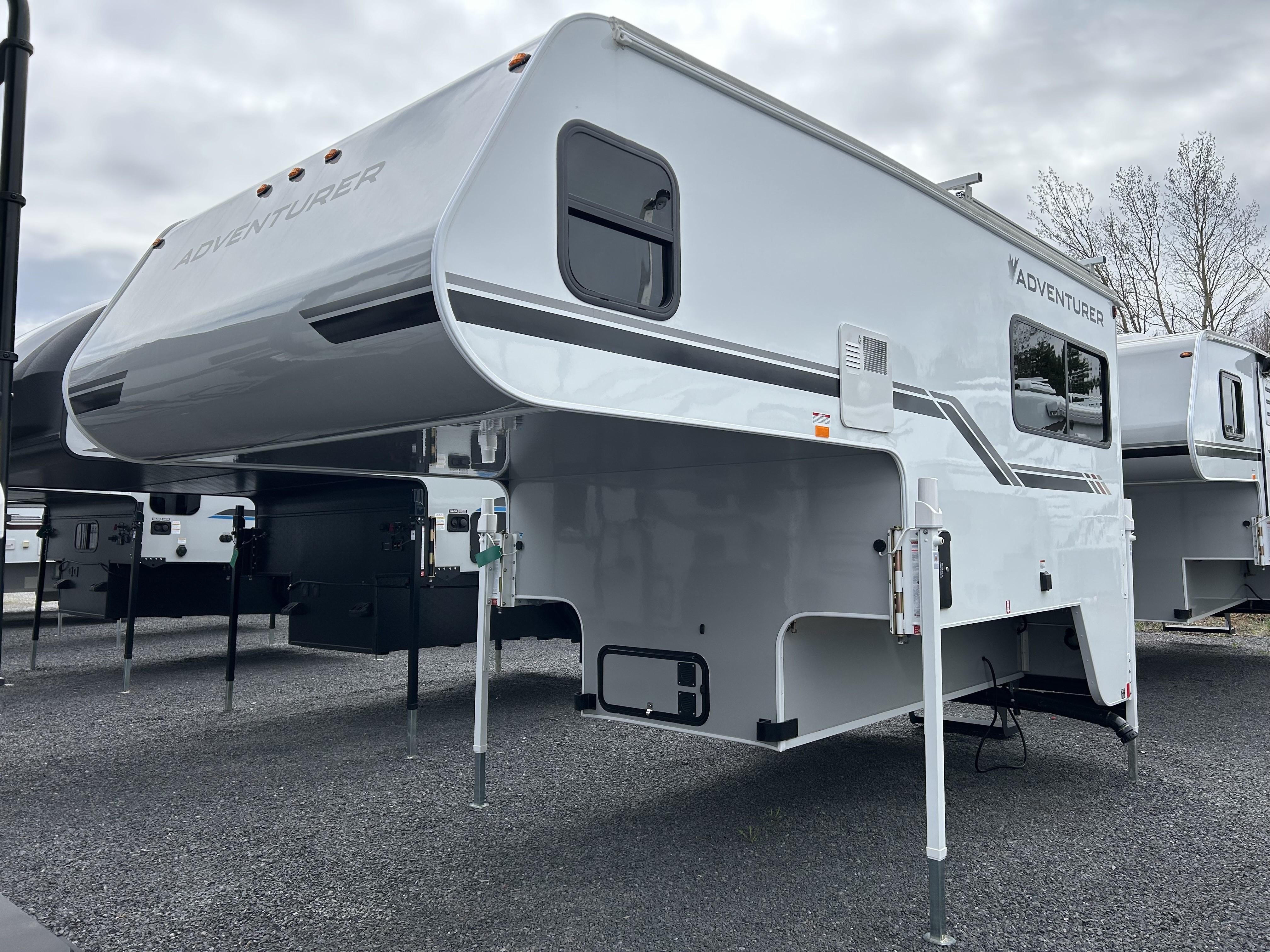 Caravane portée de marque Adventurer à vendre à Lanoraie