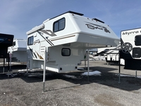 Caravane portée de marque Bigfoot rv à vendre à Lanoraie