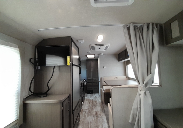 Bigfoot rv  for sale in Lanoraie