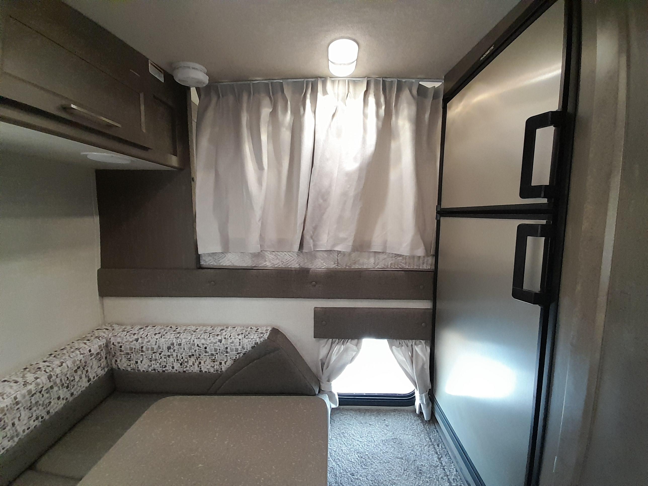 Bigfoot rv Caravane portée for sale in Lanoraie