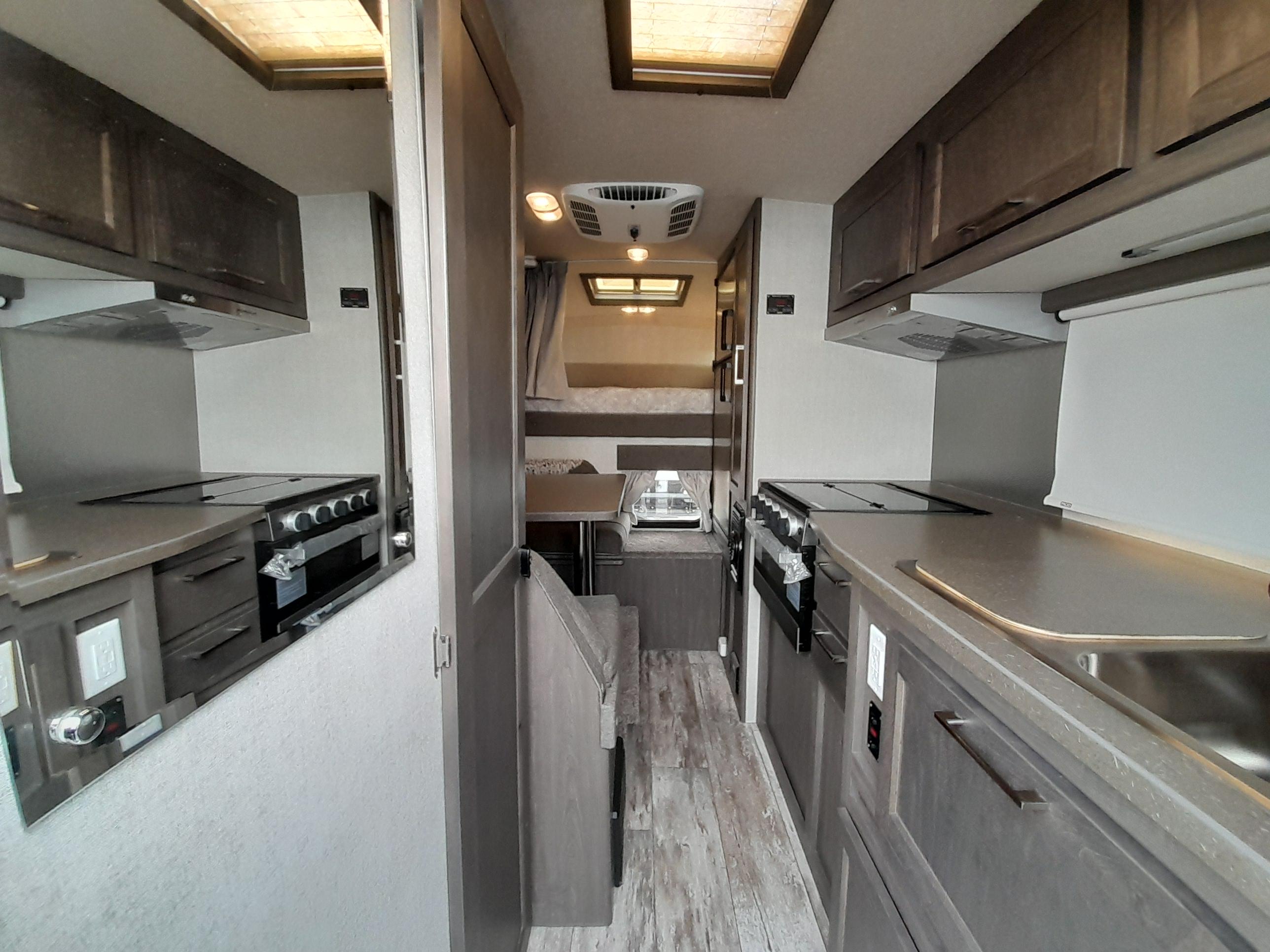 Bigfoot rv Caravane portée for sale in Lanoraie