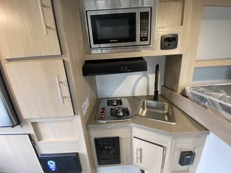 Travel lite rv Caravane portée for sale in Lanoraie