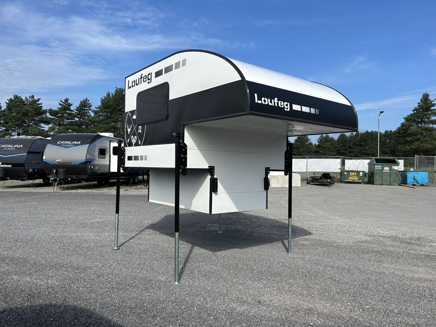 Caravane portée de marque Lance camper à vendre à Lanoraie