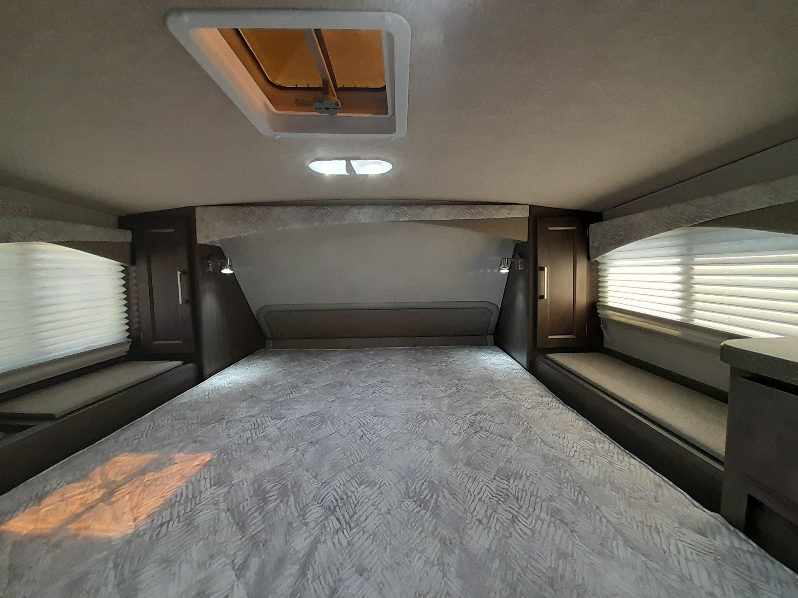 Bigfoot rv Caravane portée for sale in Lanoraie