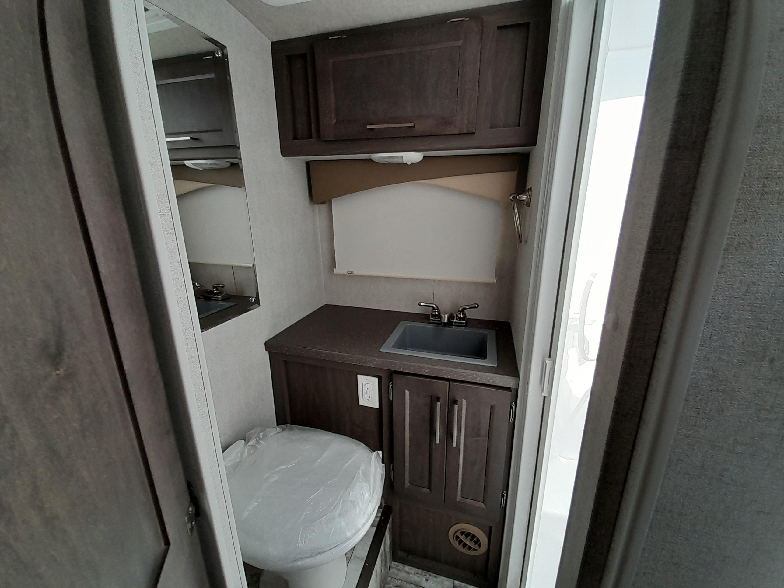 Bigfoot rv Caravane portée for sale in Lanoraie