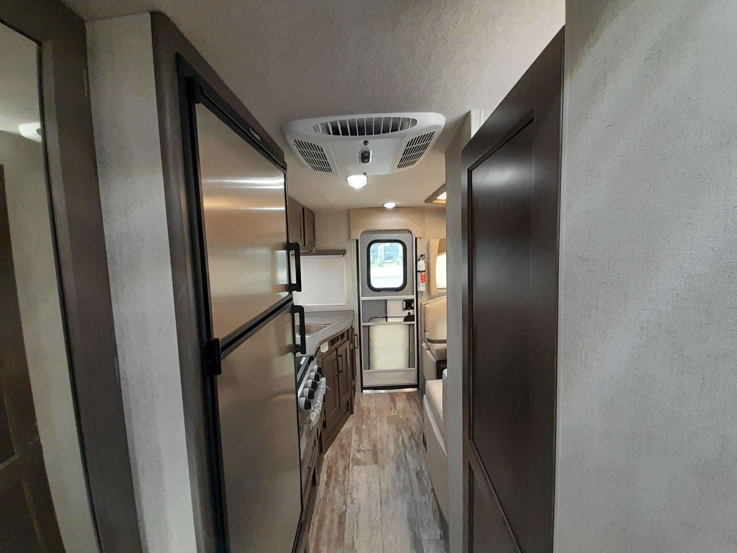 Bigfoot rv Caravane portée for sale in Lanoraie