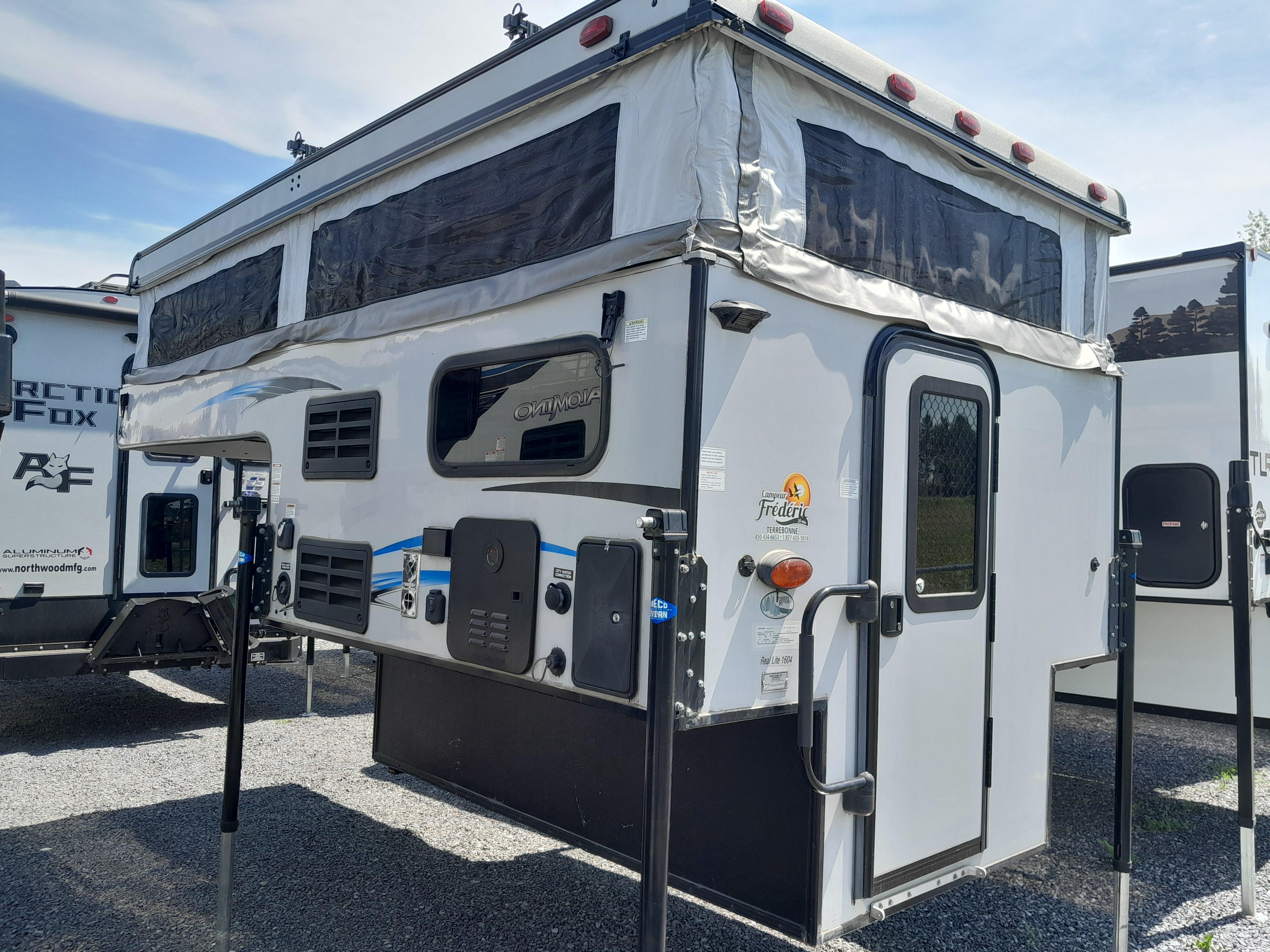 Caravane portée de marque Palomino à vendre à Lanoraie