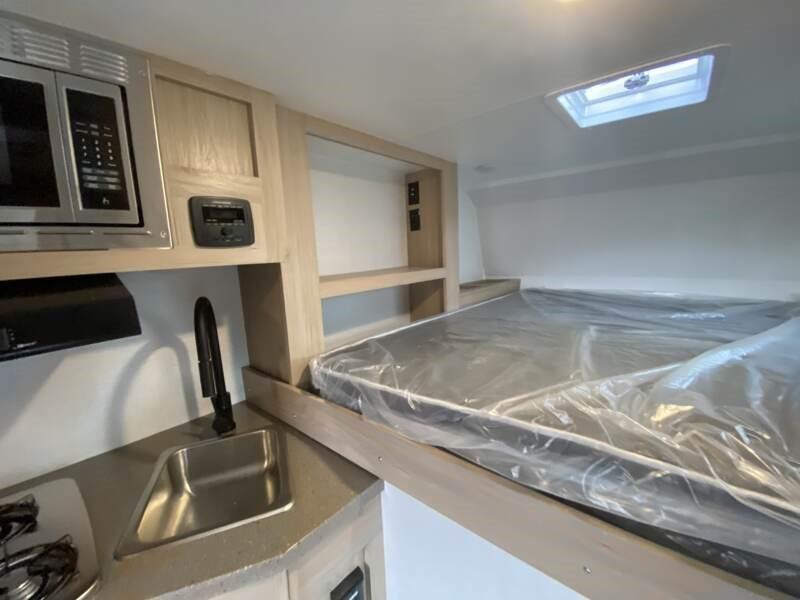 Travel lite rv Caravane portée for sale in Lanoraie